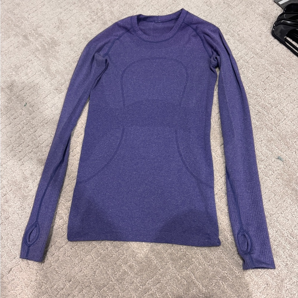 Lululemon Athletica Purple Long Sleeve Sweatshirt